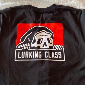 Kids Zumiez t shirt size medium